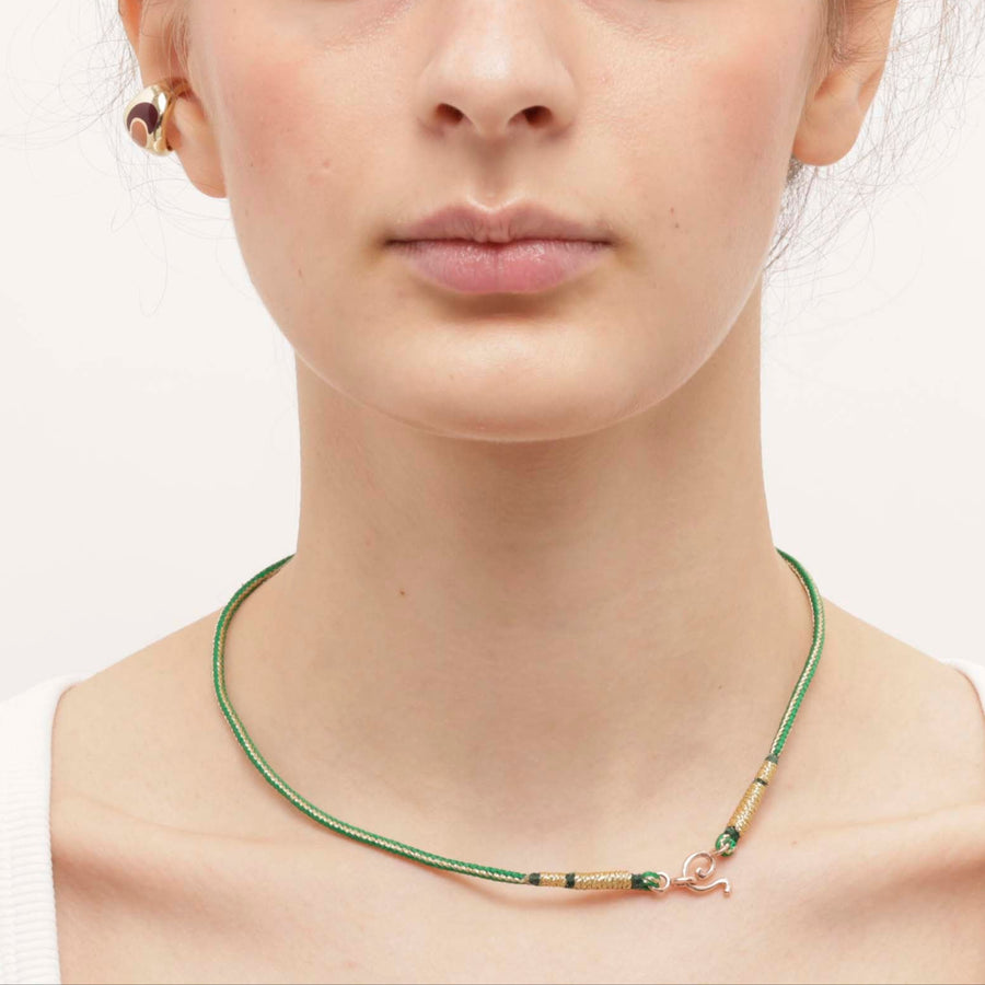 Weaving Energy Necklace Black